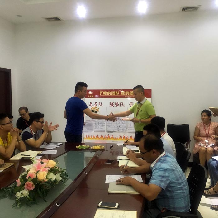 我的团队我的团——888集团电子游戏销售团队8月ＰＫ了局