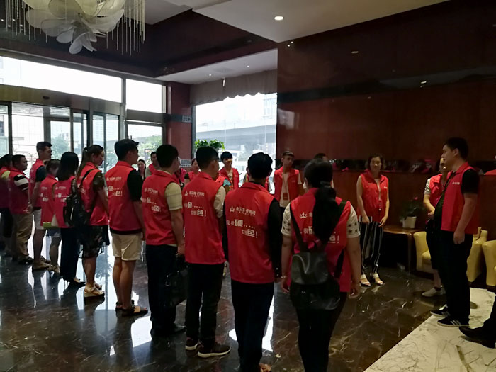 888集团电子游戏瓷砖 全国超等店长特训营西南区（成都站），升级导购模式得胜