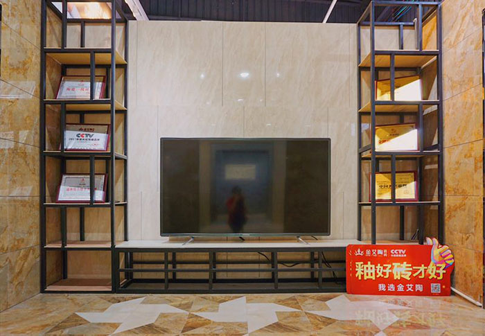 20170903101337247 90后妄想执行者——888集团电子游戏瓷砖潮安代理商薛彦滨