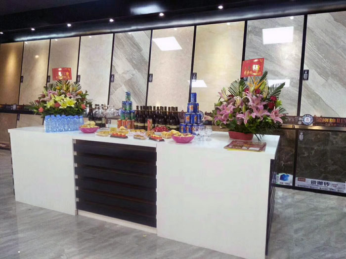 陶瓷一线品牌888集团电子游戏瓷砖澄海店十一开业，好礼、优惠送一向